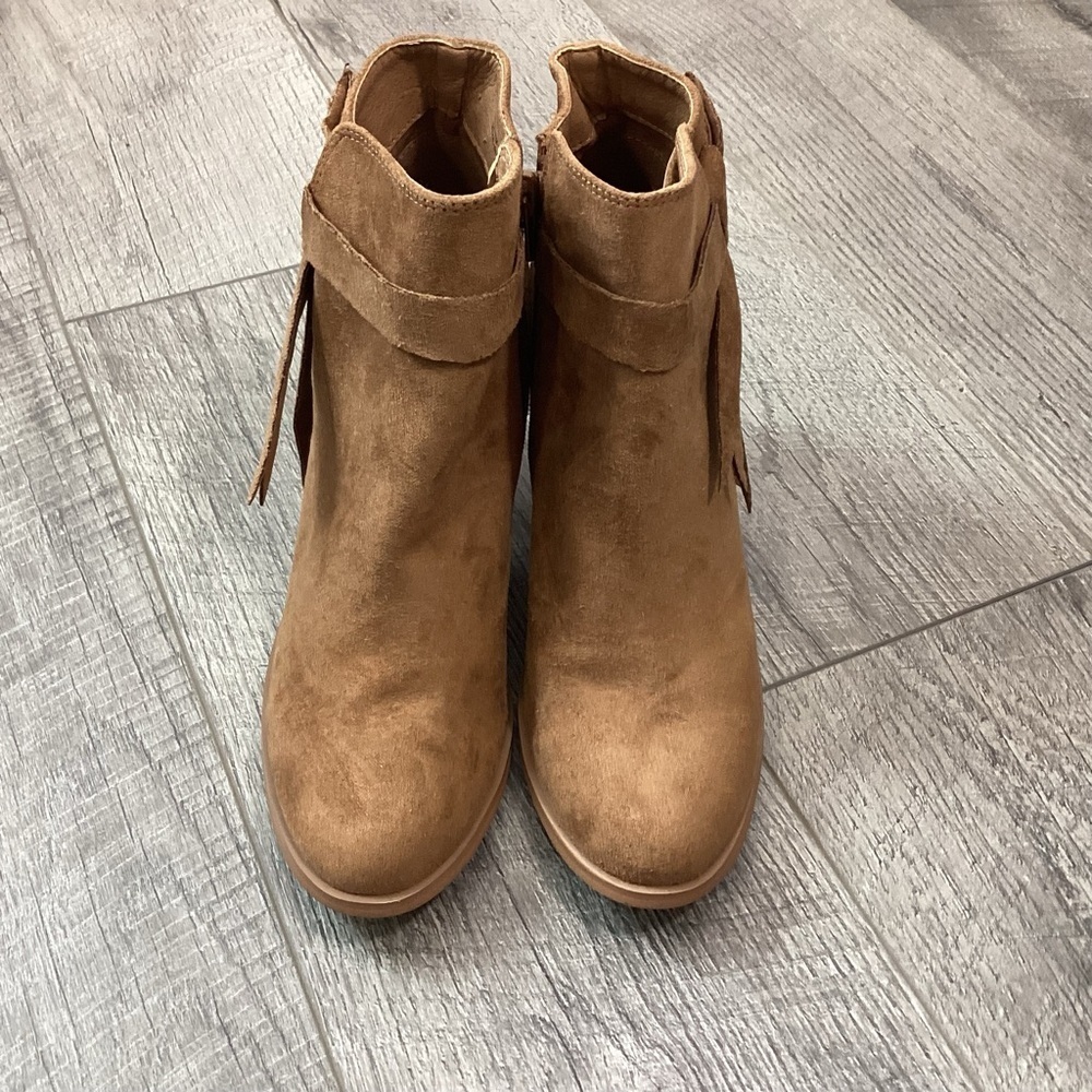 FR x FP Vegan Alameda  Ankle Boots Size 7M